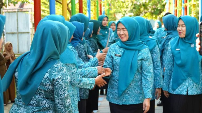 Gaspol Dukung UMKM, Hesti Resmikan Rumah Dilan dan Toko Oleh-Oleh Khas Kerinci